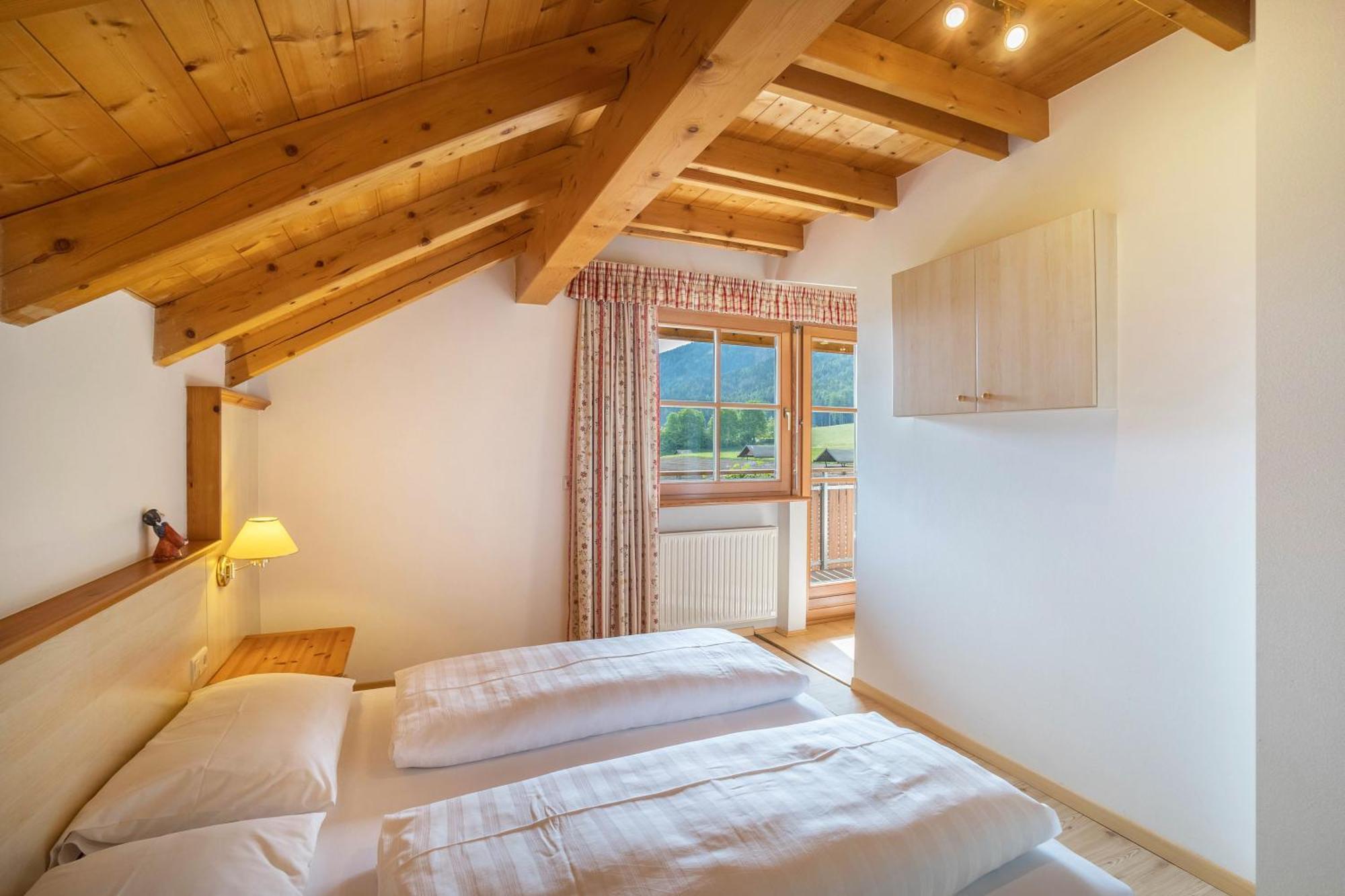 Oberhoelzlhof Valdaora di Sopra Dış mekan fotoğraf