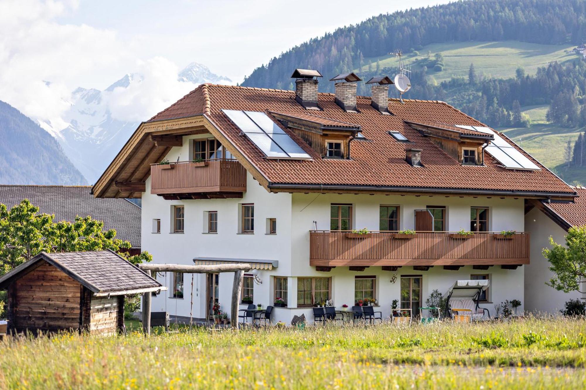Oberhoelzlhof Valdaora di Sopra Dış mekan fotoğraf