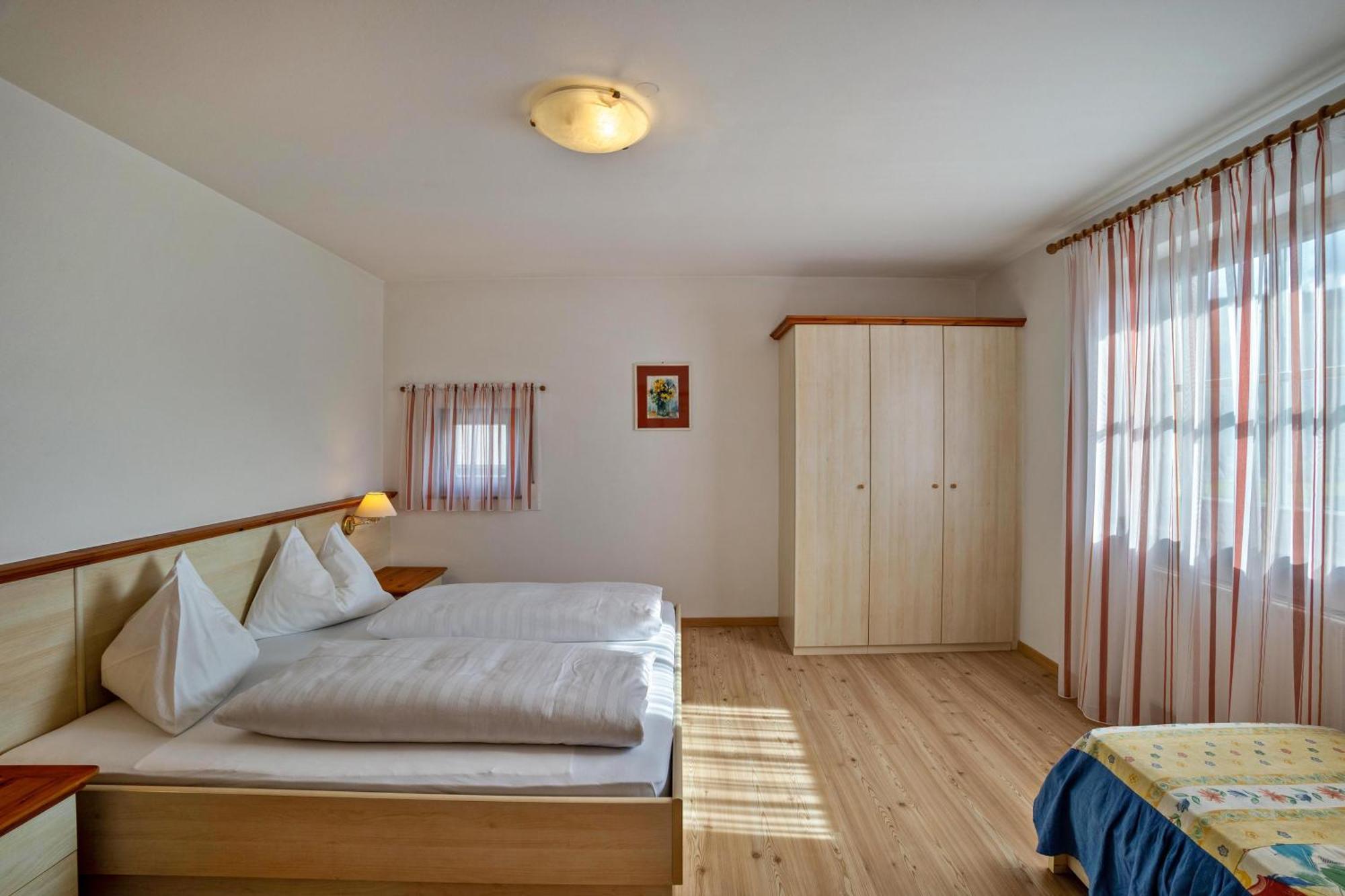 Oberhoelzlhof Valdaora di Sopra Dış mekan fotoğraf