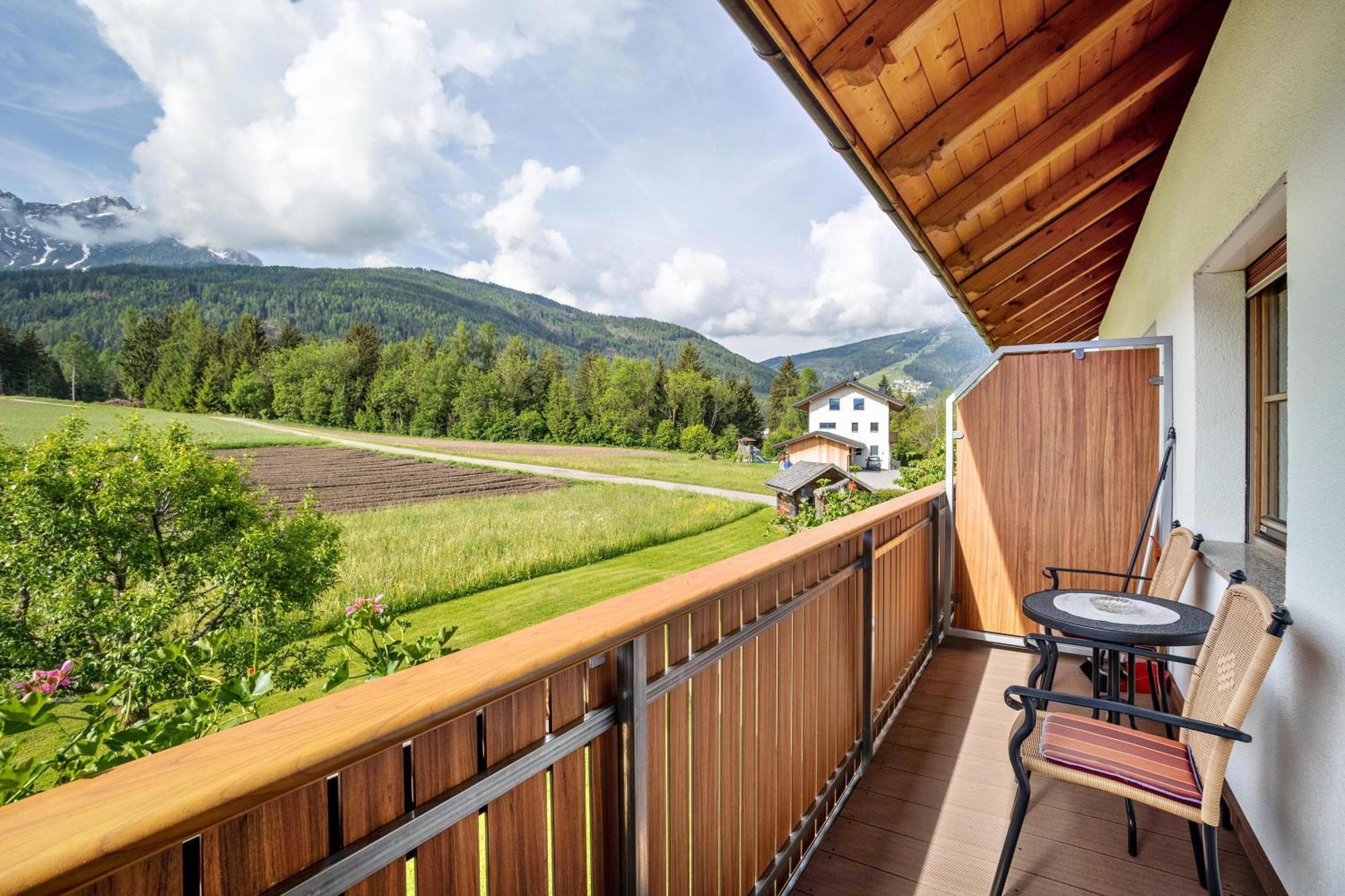 Oberhoelzlhof Valdaora di Sopra Dış mekan fotoğraf
